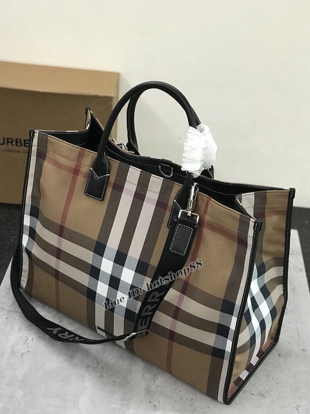 Burberry專櫃新款手提購物袋 巴寶莉棉質格子托特款The Belt貝爾特包 yxb1309